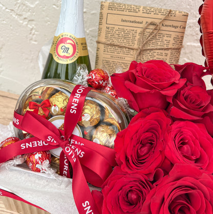 Flower Basket - Amore Bloom Box